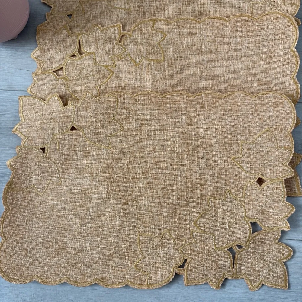 Cottagecore earthy boho placements set of four NWOT leaf design